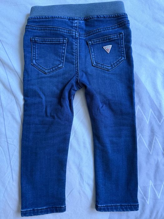 Детски дънки и тениска Guess