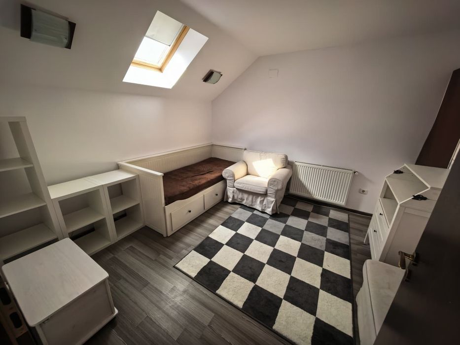 Casa individuala 3 camere, 100mp, mobilat/utilat, strada inchisa/linistita