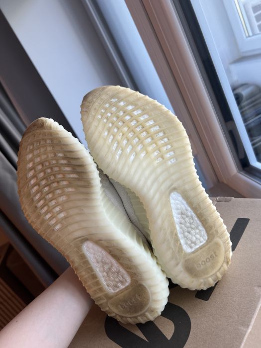 Yeezy 350 Bone marimea 40
