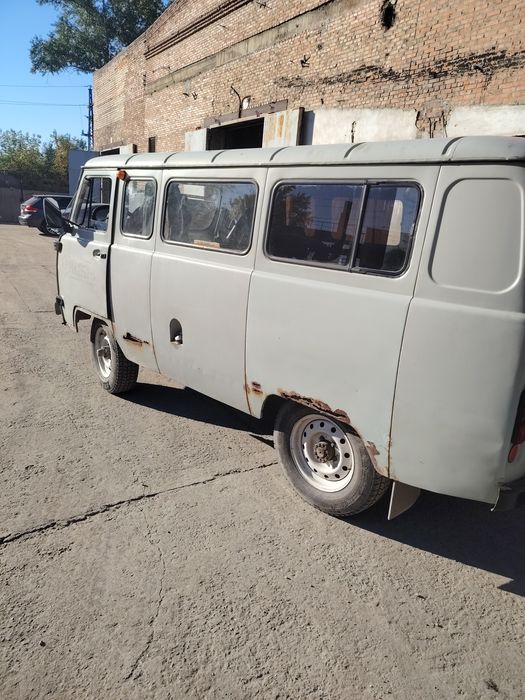 Продам уаз 22069 7мест.