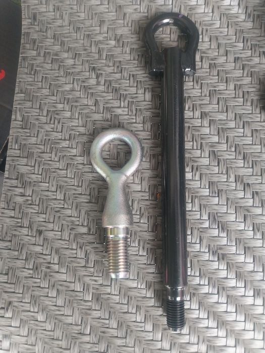 Продавам оригинални нови куки за теглене/репатриране