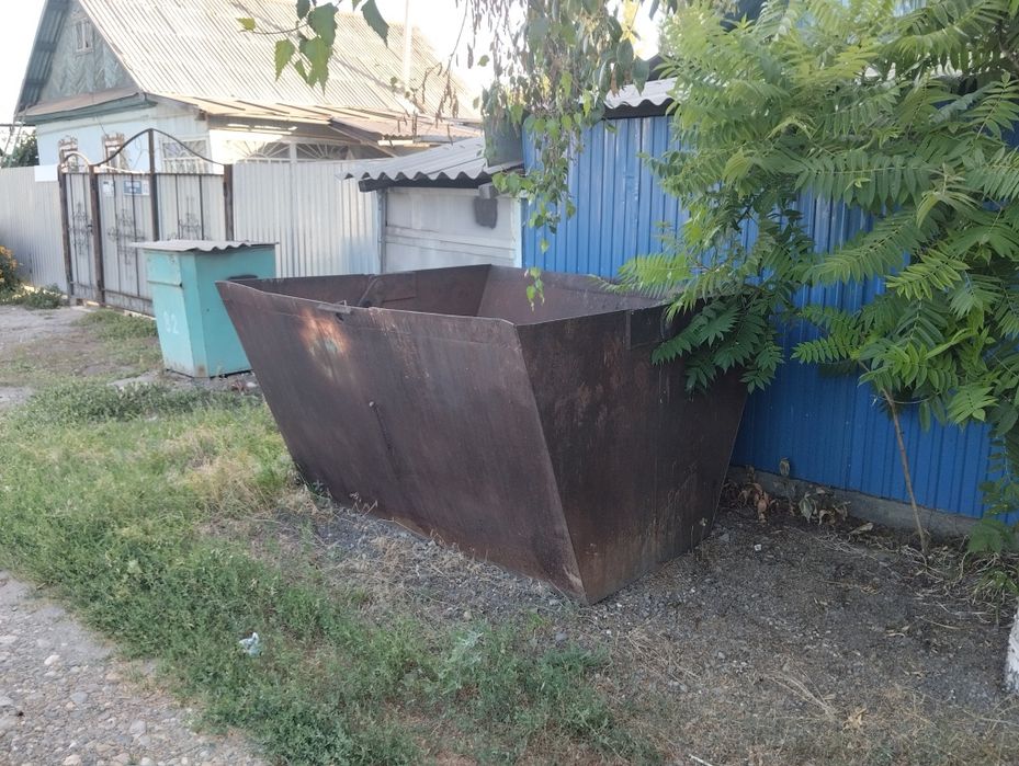 Контейнер бункер челюсной