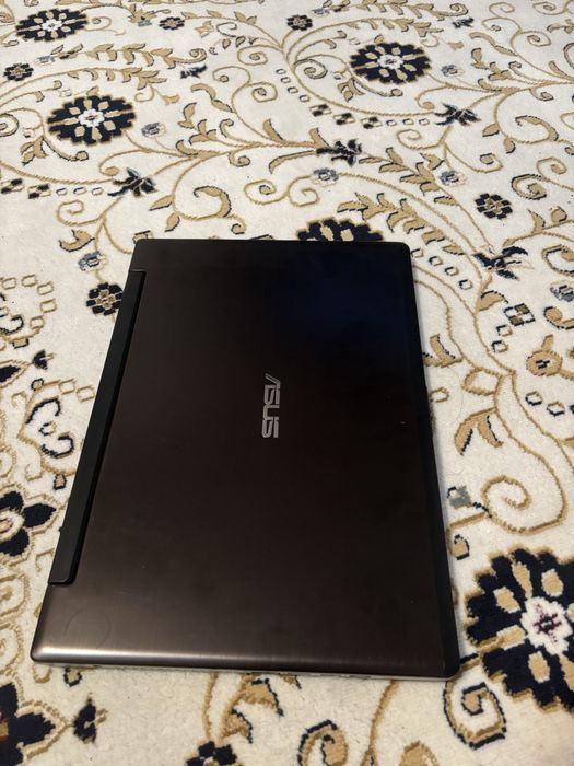 Продается ноутбук