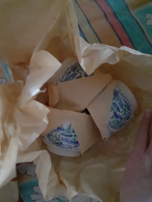 Кухонный сервиз на 6 персон.