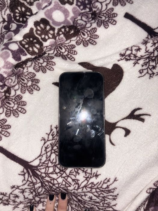 Айфон 14 про б/у.