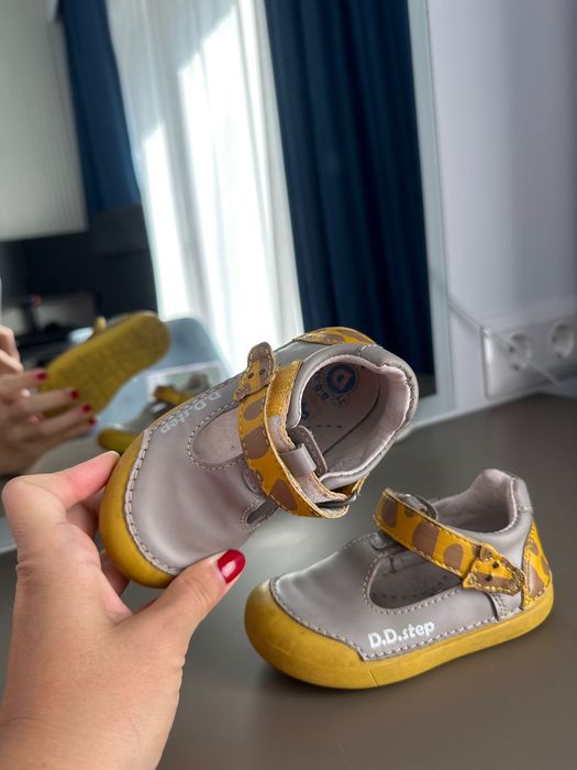 Papuci sandale copii DDStep piele naturala mărime 21