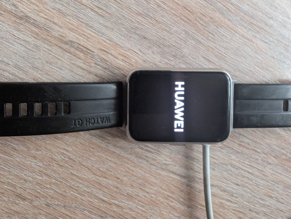 Смарт часы Huawei watch fit 2