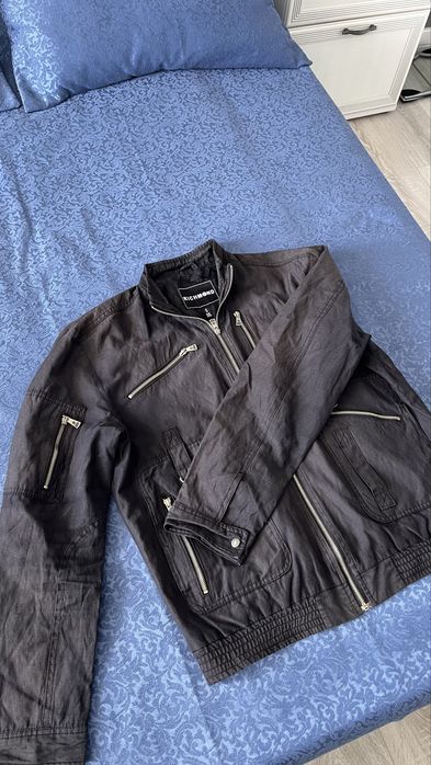 Продам мужскую куртку