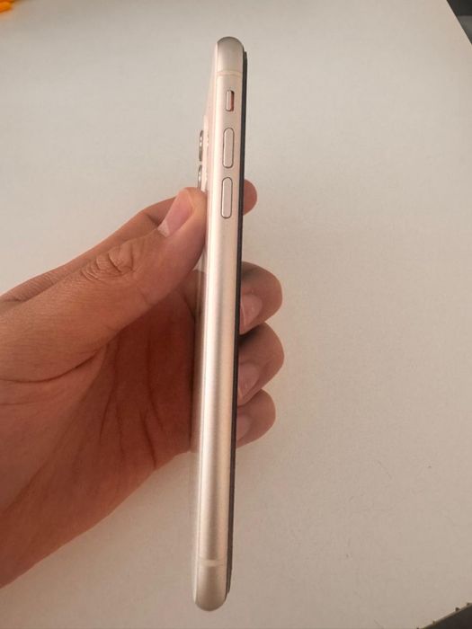 Iphone 11 71% акб 64 гб