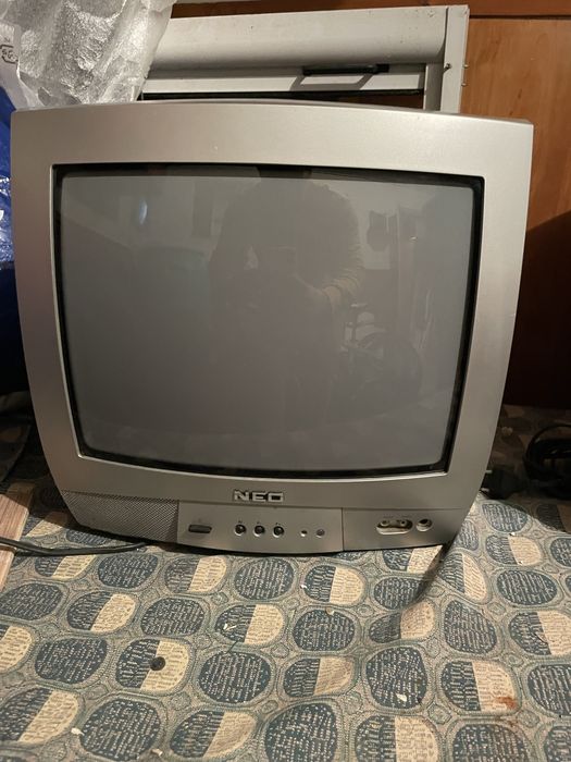 Телевизор Neo Работещ