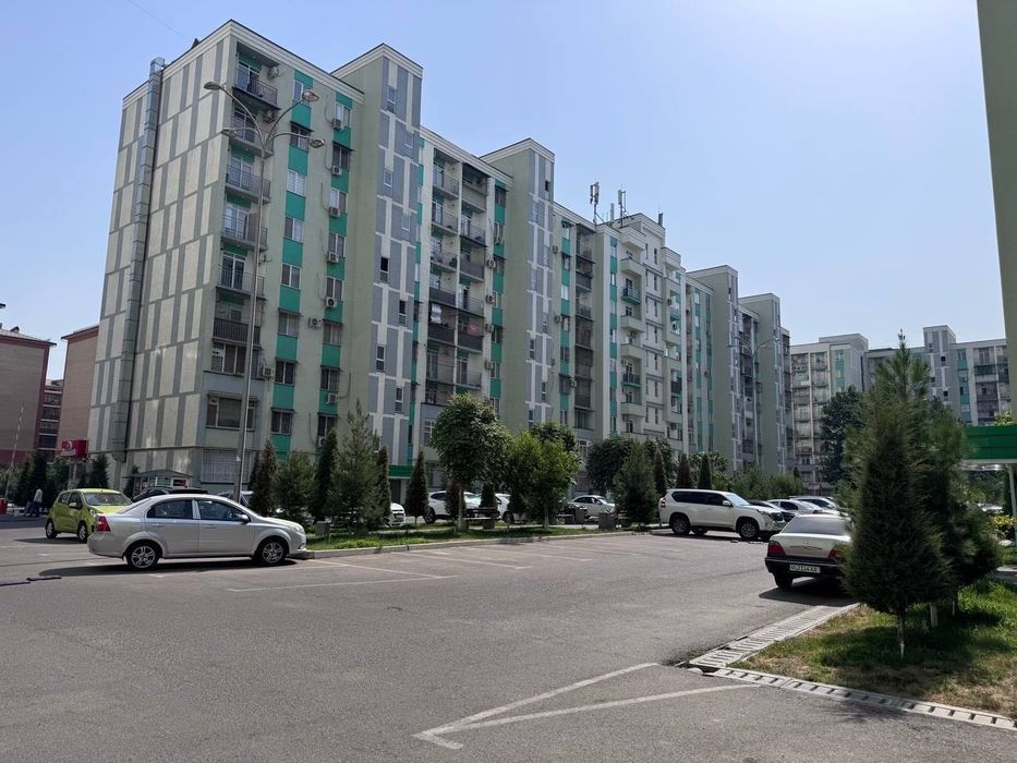Green Park Продается 1 комнатная квартира ремонт Махтумкули Макро