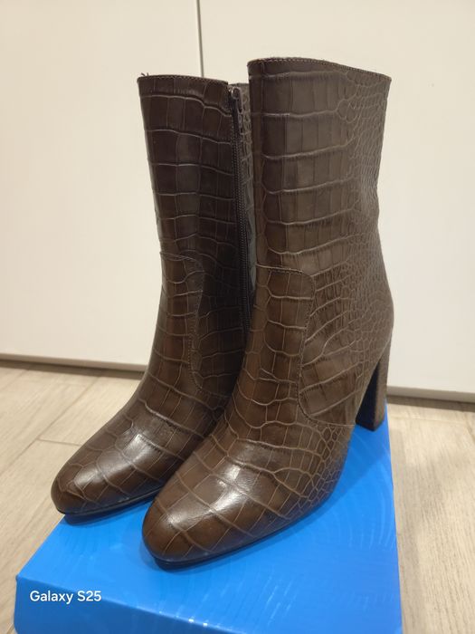 Обувки естествена кожа 35 , 36, 37 рр