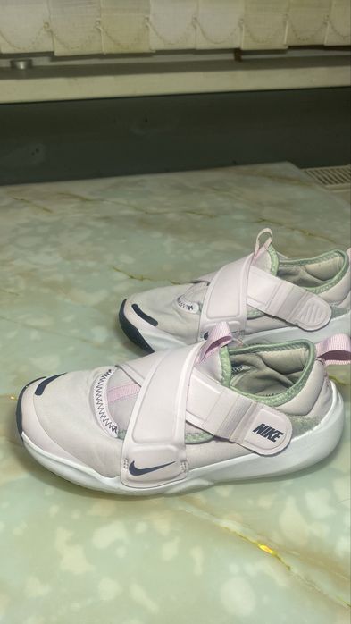 Nike детски маратонки за лятото