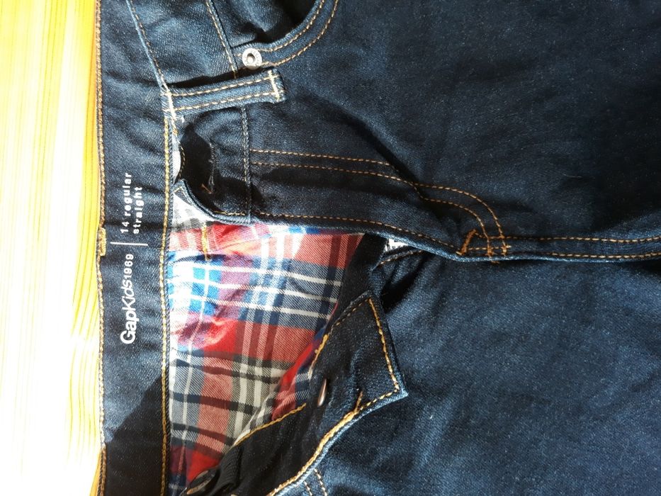 Дънки на gap kids