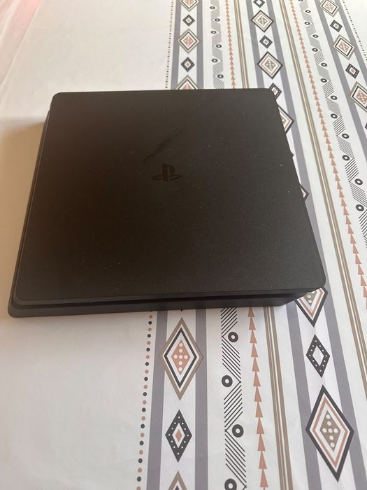 Ps4 slim не греется не шумит
