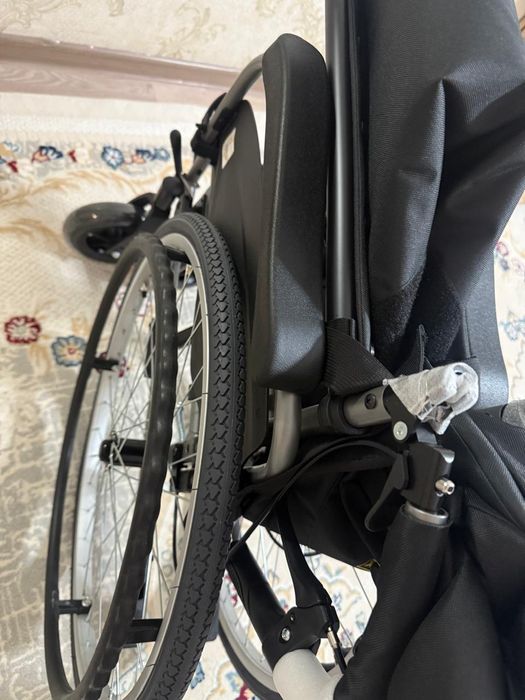 Коляска инвалидная
