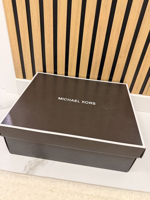 Michael Kors обувки 42.5