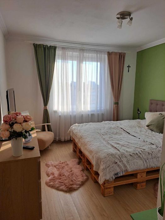 Apartament 3 camere cu finisaje de calitate  fara colab cu ag imobili