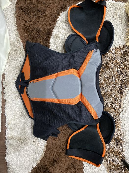 Нагрудник Bauer one.4