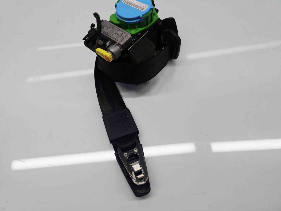 Centura stanga fata Audi A4 (8K2, B8) [Fabr 2008-2015] 8K1857705J