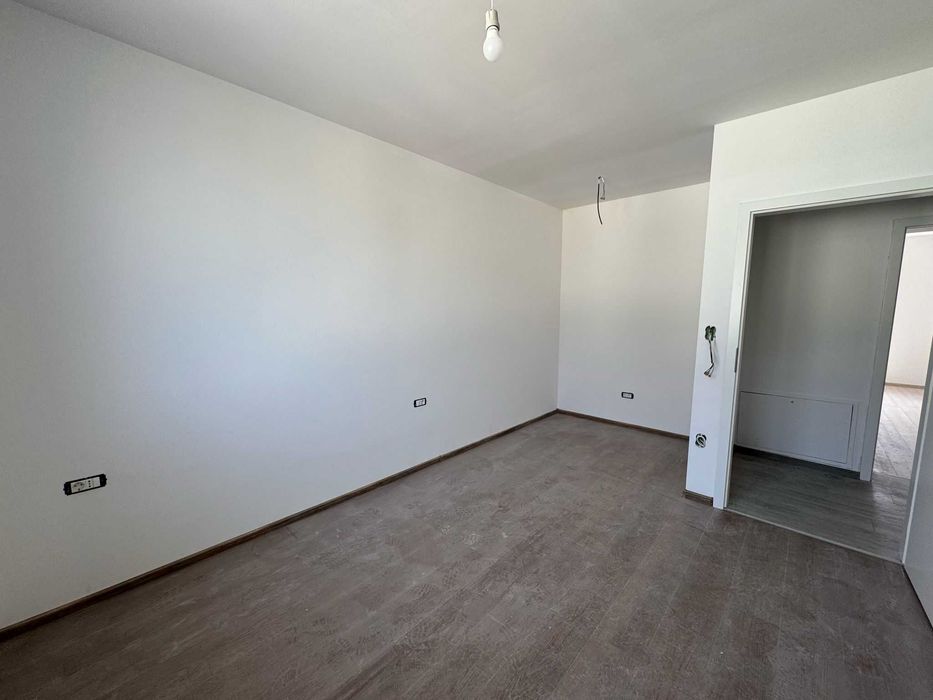Casa insiruita Mosnita Noua langa Lidl-Penny, P+1E+Pod, 88 utili, gradina, parcare, finalizata la cheie