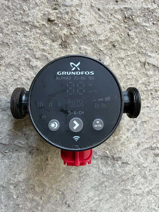 циркулационна помпа Grundfos