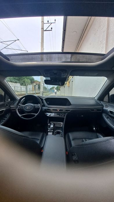 Hyundai sonata 
2022 yil 
Full pozitsiya 
6 pozitsion ponarama 
Obduv,