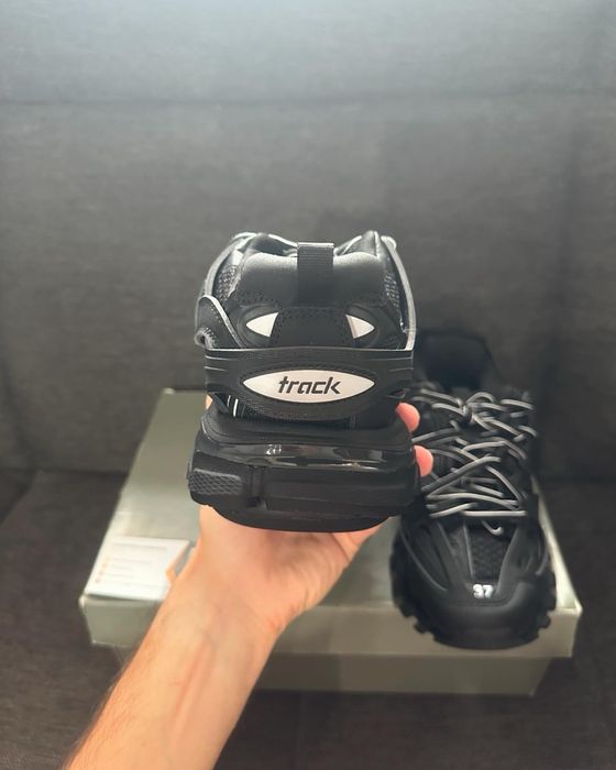 Balenciaga Track Black