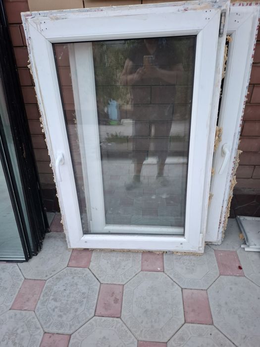 Окно одностворчитое .Широкое.