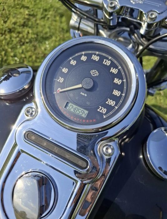 Motocicleta Harley Davidson FXDC Dyna Super Glide Custom 103 1690cc