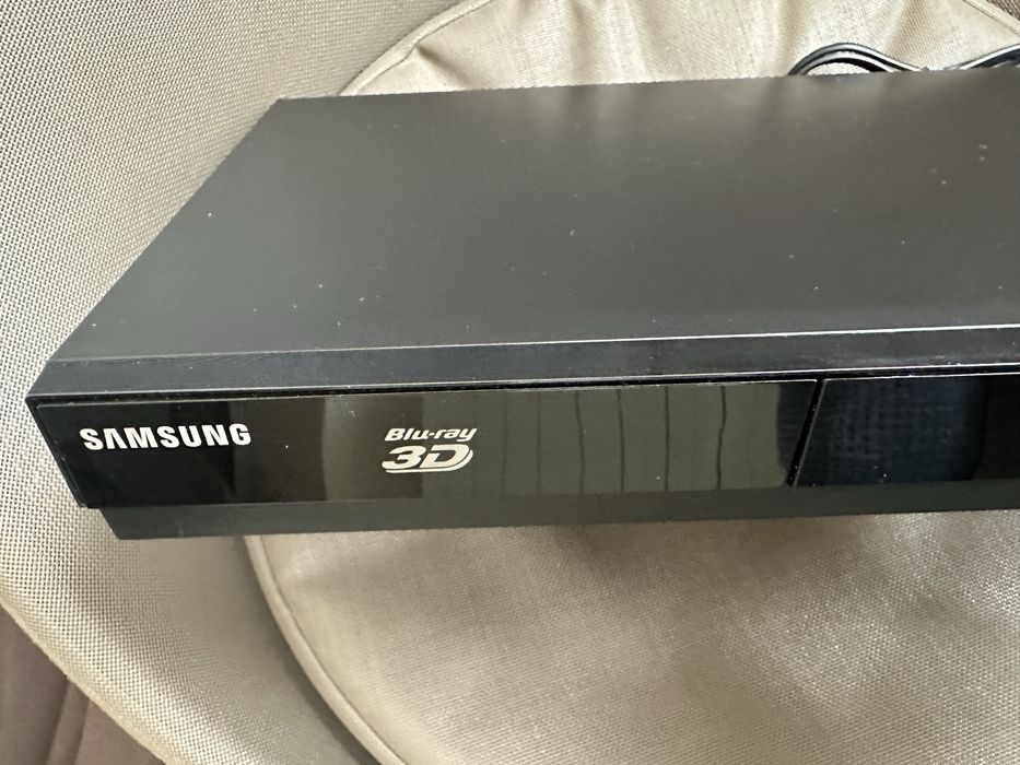 Blu-ray 3D Player Samsung HT-ES4200 + Telecomandă
