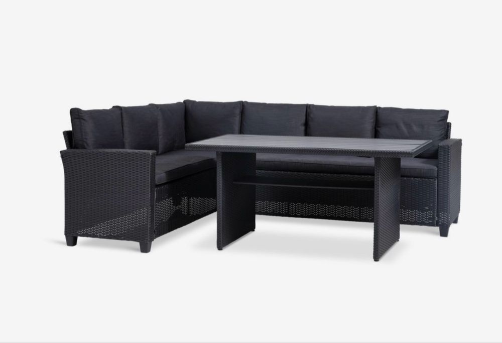 Set 2 canapele si masa pentru curte sau terasa
