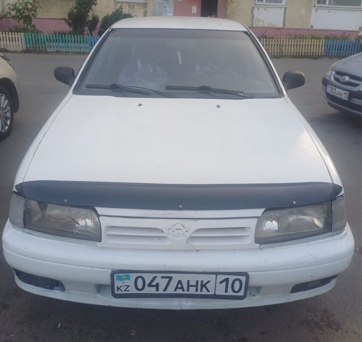Продам машину Nissan Primera
