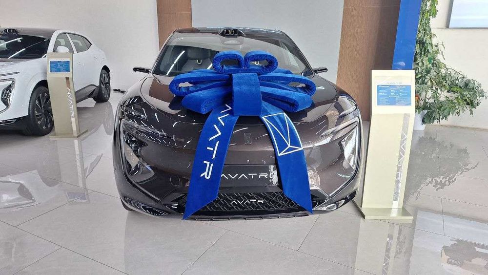 AVATR 06, 07, 11 Официальный дилер. На автомобиль 8 лет гарантии
