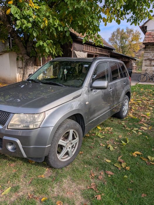 Se vinde Suzuki grand Vitara