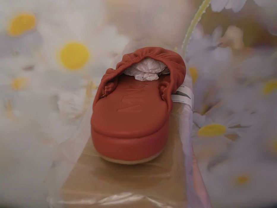 Нови Чехли Mango