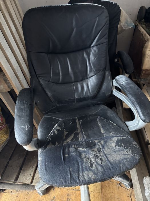 Офисные кресла руководителя