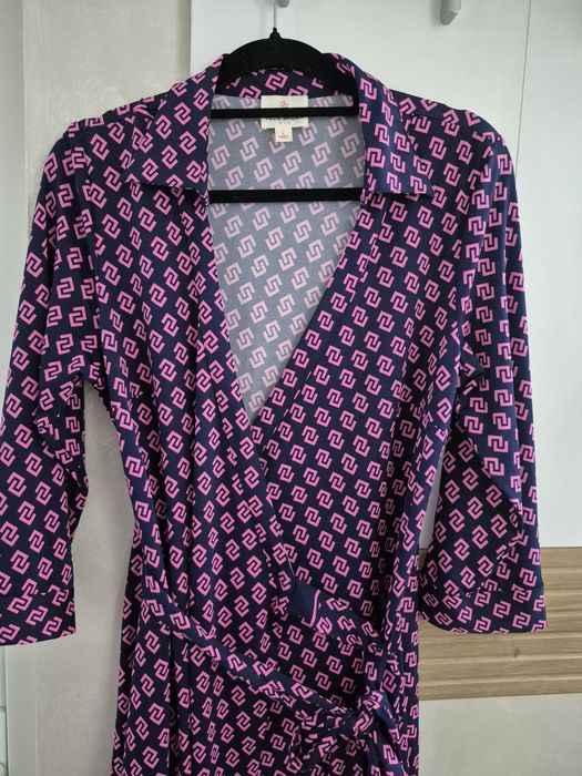 Rochie roz închis