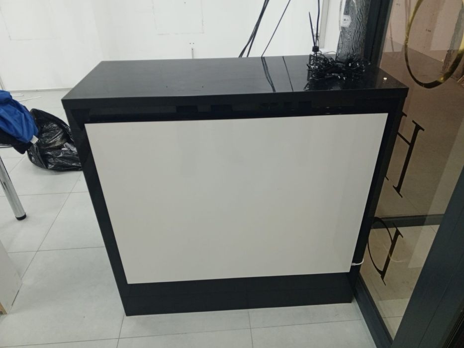 Ресепшен  для офиса,салона,