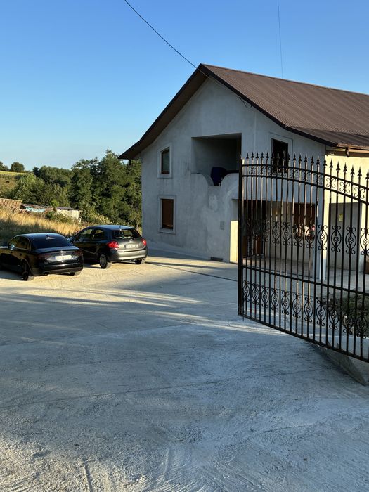 Casa parter + mansarda