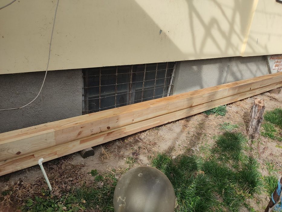 Продавам дървени греди