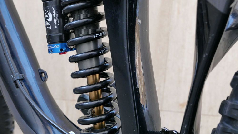 Giant Glory Advanced, състезателен DownHill, карбон, Bomber 58,Fox RC4