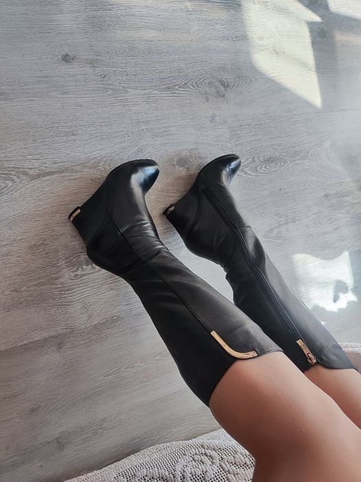 Шикарные теплые сапоги Picasso