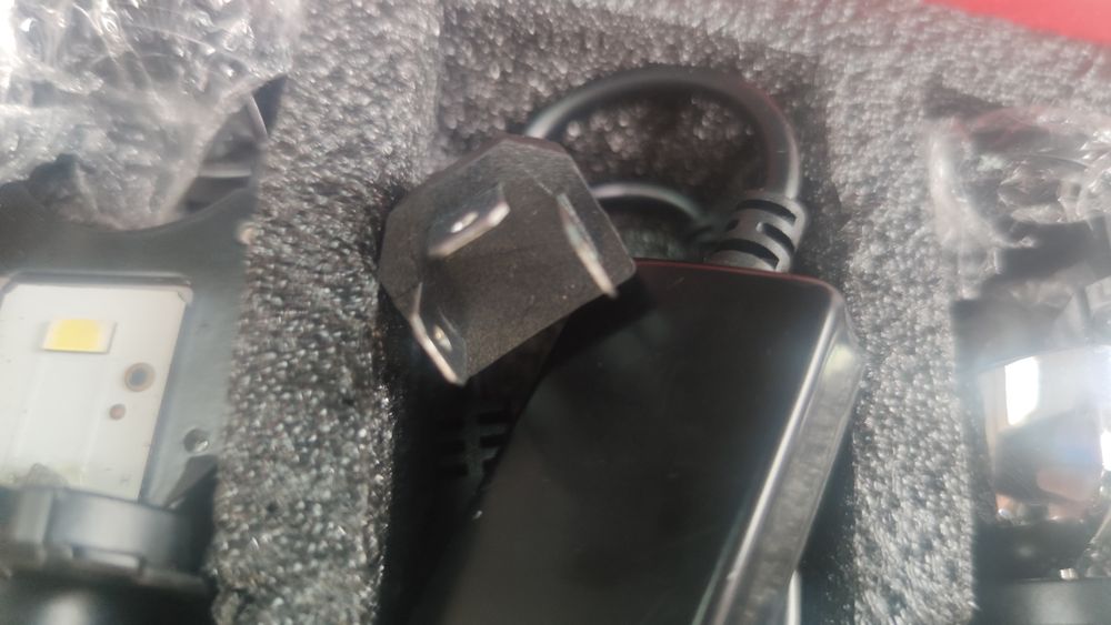 Продам Мини линзи лёд (Mini Led) Y2