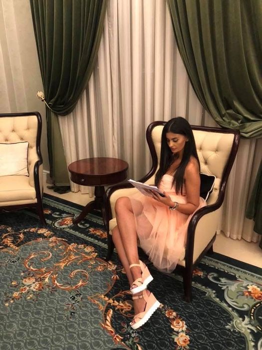 Hostess / hostes evenimente nunti botezuri petreceri/ primire invitati