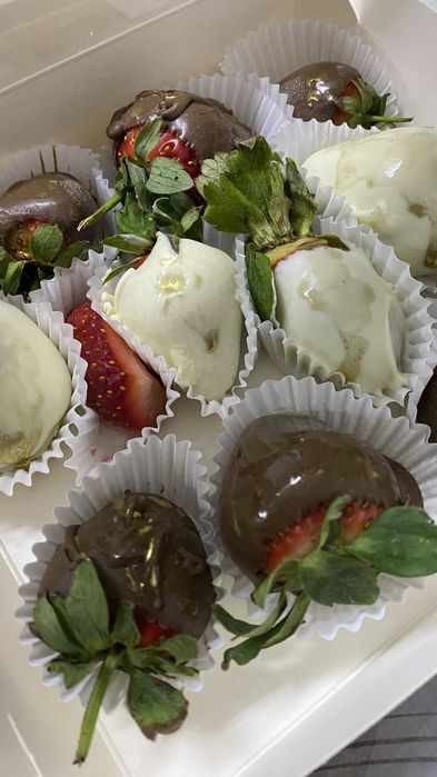 Клубника в Шоколаде Каллебаут