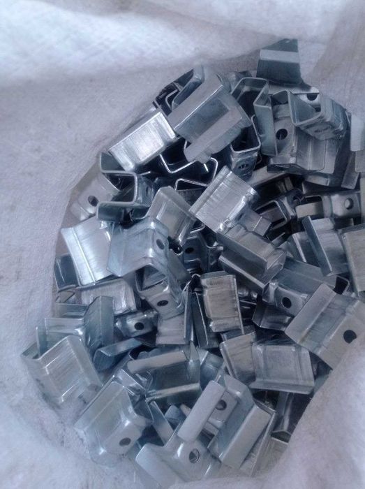 средняя крепления, Planka  планка для крепления солнечных панелей