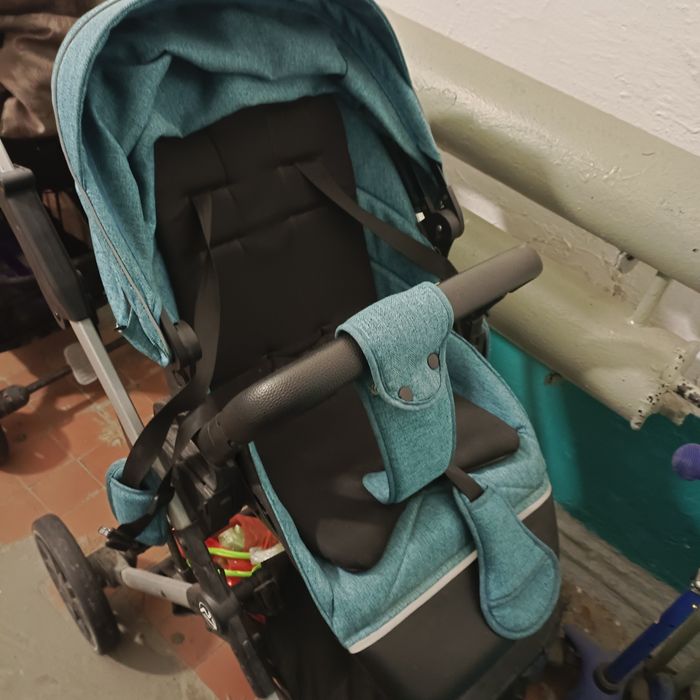 Коляска ЛюксМом, с рюкзаком и конвертом  .