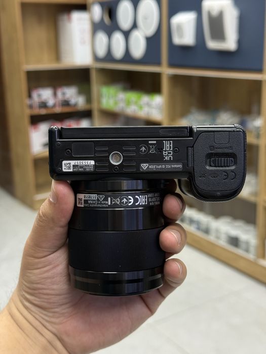 Sony ZV-E10 4K 16-50mm OSS 50mm F1.8 toʻliq full komplekt | Iphone