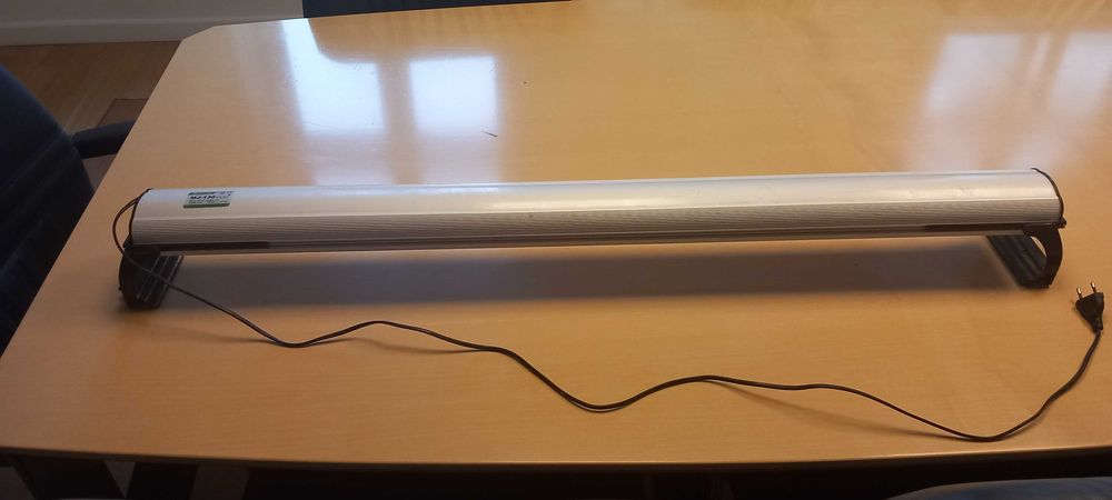 Лампа за аквариум